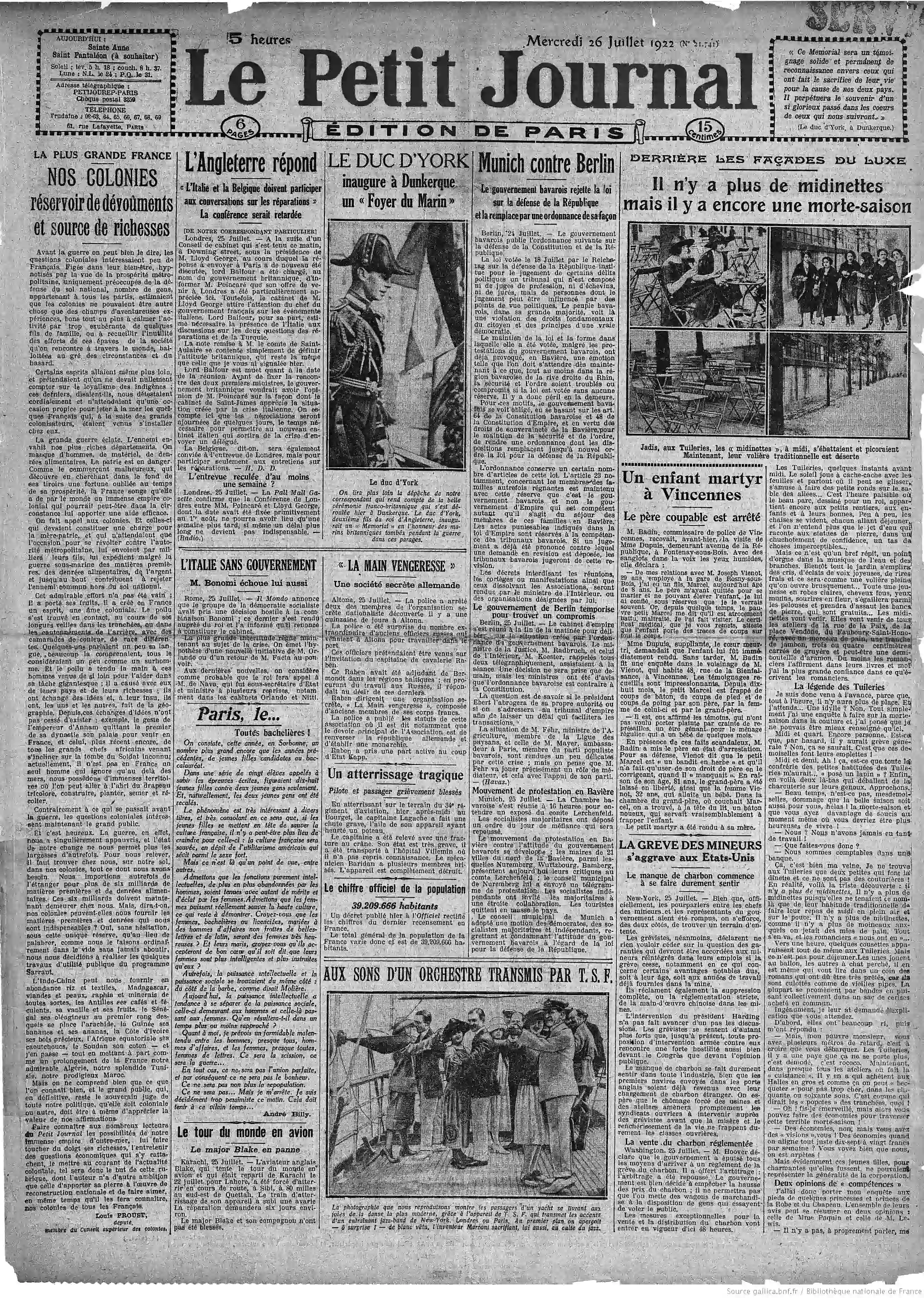 Le Petit journal édition du 26 juillet 1922 la page une les midinettes des Tuileries P1